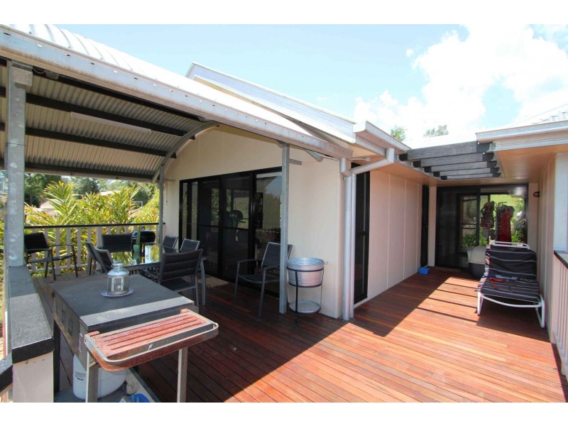 27 Banmore Court, Dayboro QLD 4521