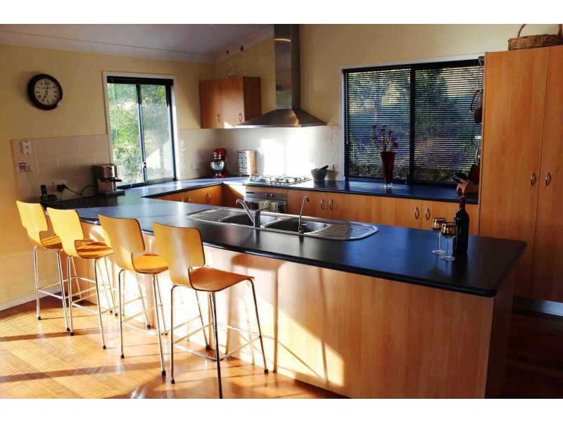 27 Banmore Court, Dayboro QLD 4521