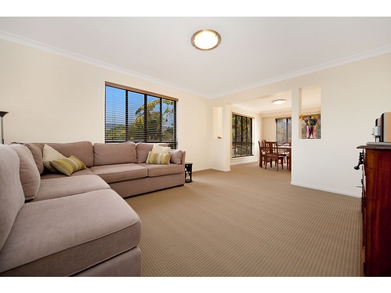 6 Woodgrove Court, Highvale QLD 4520