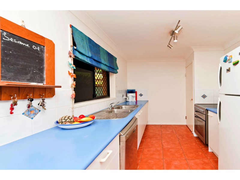 10 Feldsman Court, Petrie QLD 4502