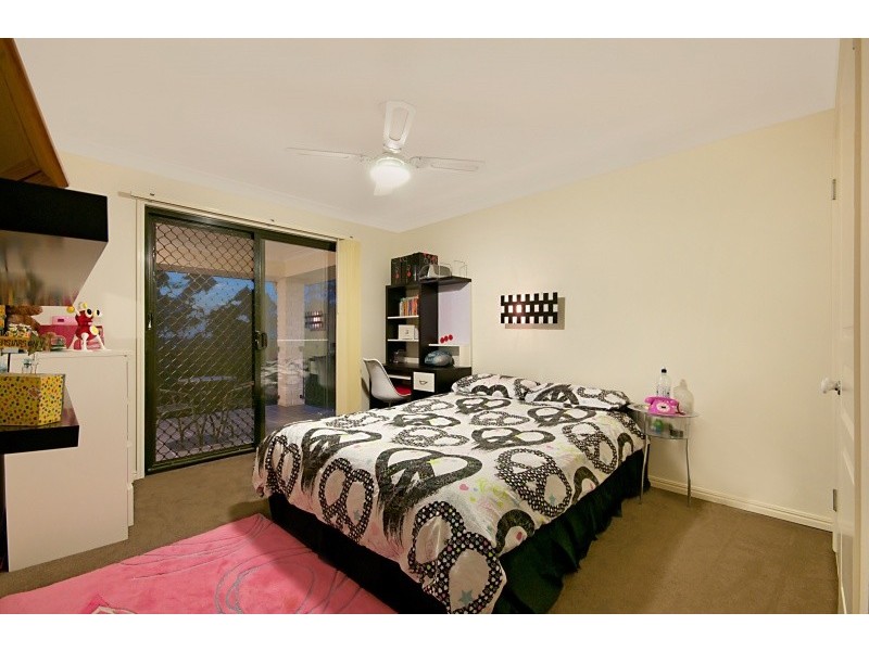 62 Corvus Drive, Cashmere QLD 4500