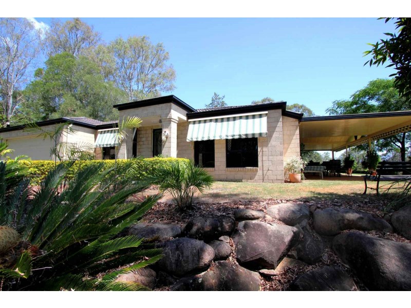 51 Saddleback Drive, Dayboro QLD 4521