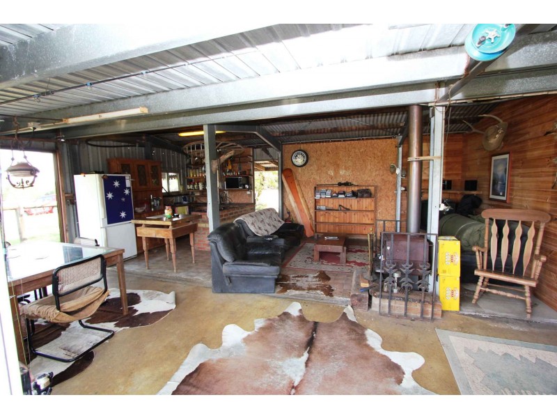 11 Highcrest Street, Ocean View QLD 4521