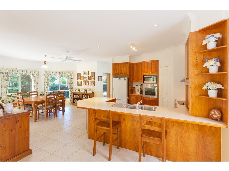 4 Riverview Court, Dayboro QLD 4521