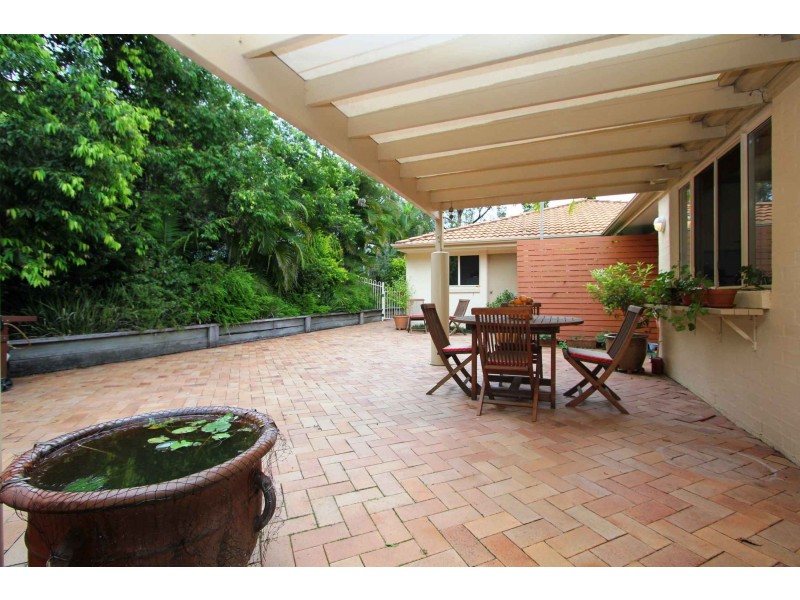 6 Birdwood Court, Samford Valley QLD 4520