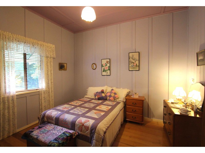 36 Roderick Street, Dayboro QLD 4521