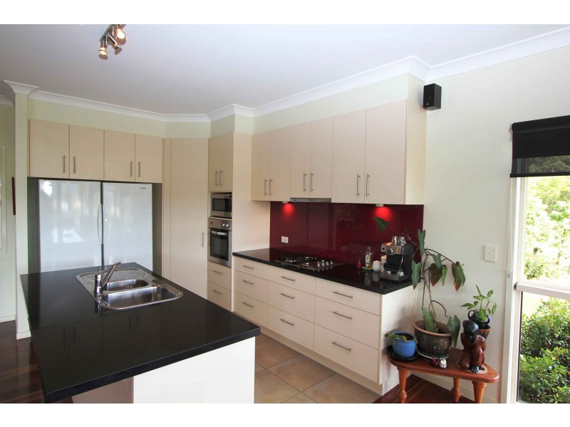 3 Diane Drive, Dayboro QLD 4521