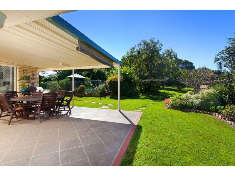 5 Don Lee Close, Armstrong Creek QLD 4520