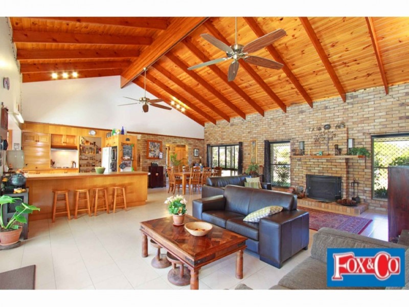 9 Rodeo Drive, Dayboro QLD 4521