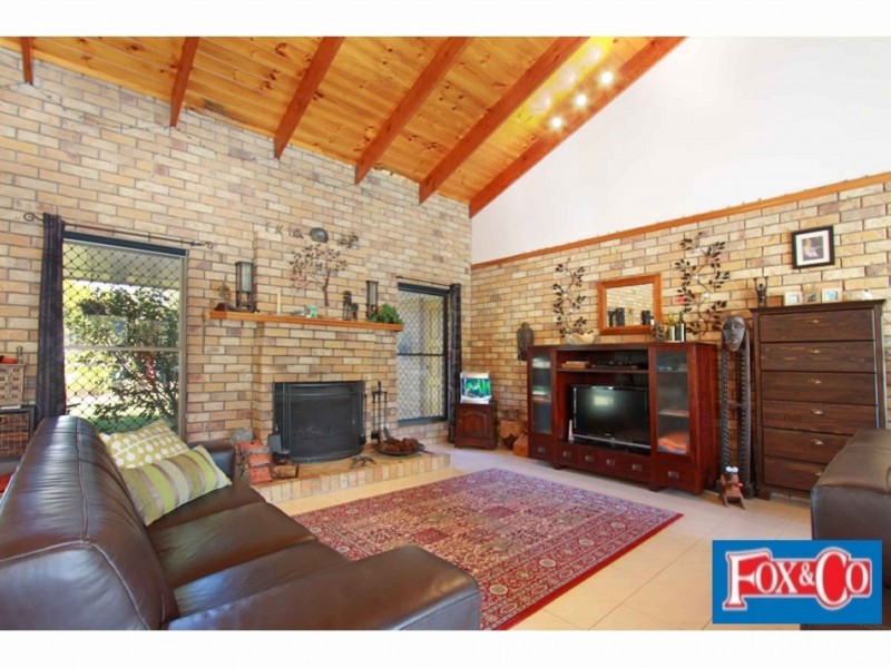 9 Rodeo Drive, Dayboro QLD 4521