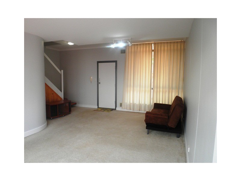 2/122 Carr St, West Perth WA 6005