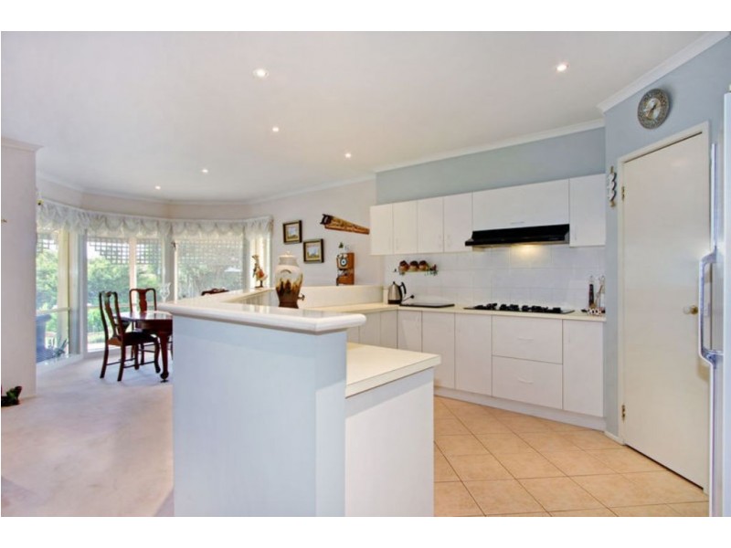 16 Baystone Place, Lilydale VIC 3140
