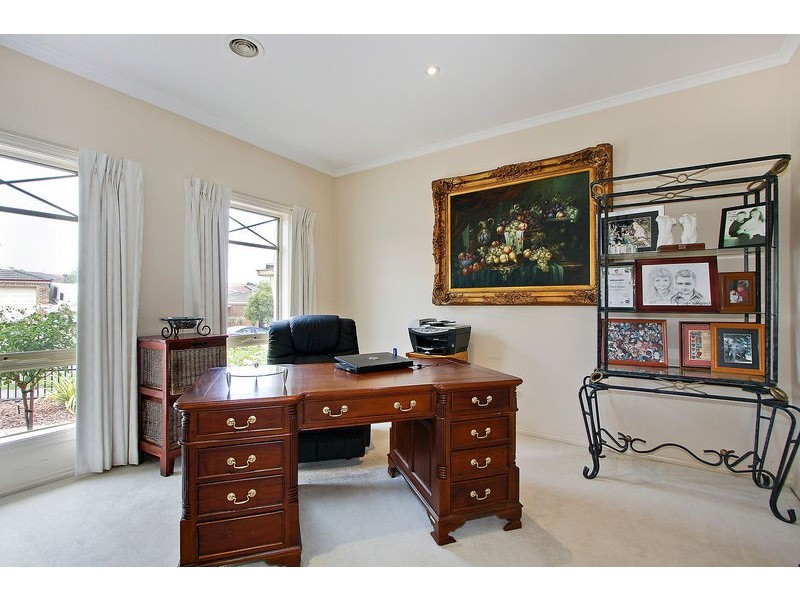 30 Regency Rise, Chirnside Park VIC 3116