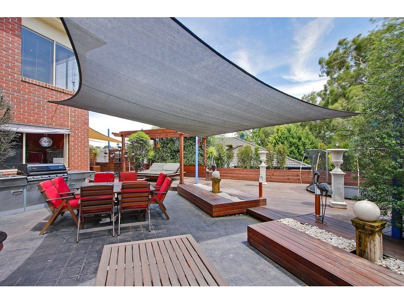 30 Regency Rise, Chirnside Park VIC 3116
