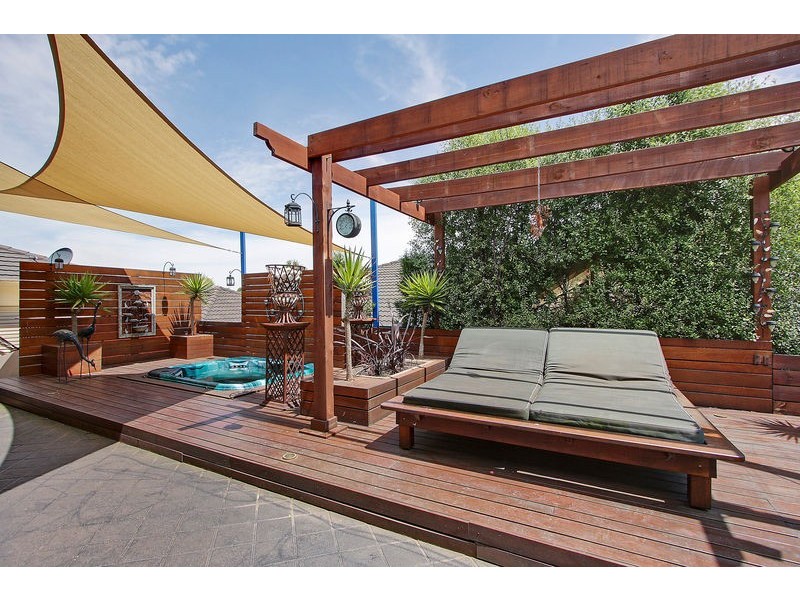 30 Regency Rise, Chirnside Park VIC 3116