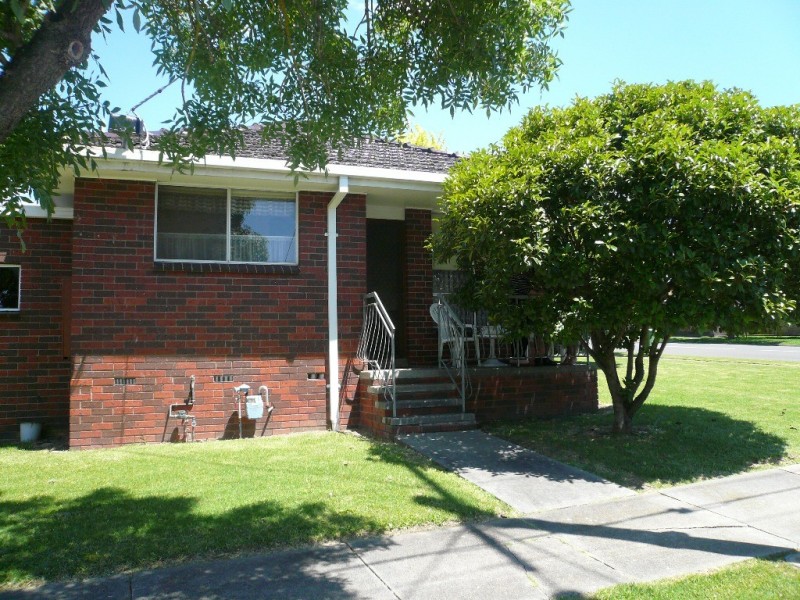 1/18 Gladstone Street, Lilydale VIC 3140