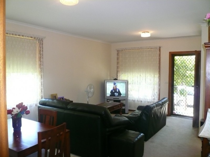 1/18 Gladstone Street, Lilydale VIC 3140