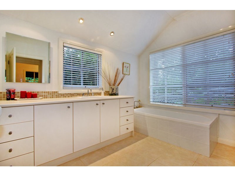 34-36 Northcott Avenue, Croydon VIC 3136