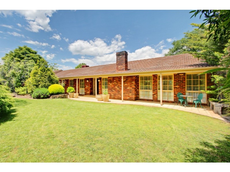 20a Mountain Drive, Mooroolbark VIC 3138