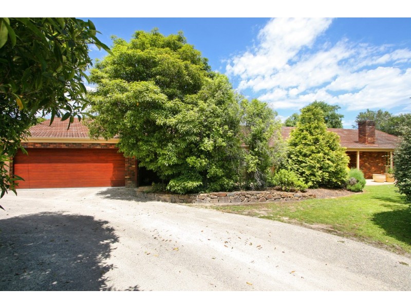 20a Mountain Drive, Mooroolbark VIC 3138