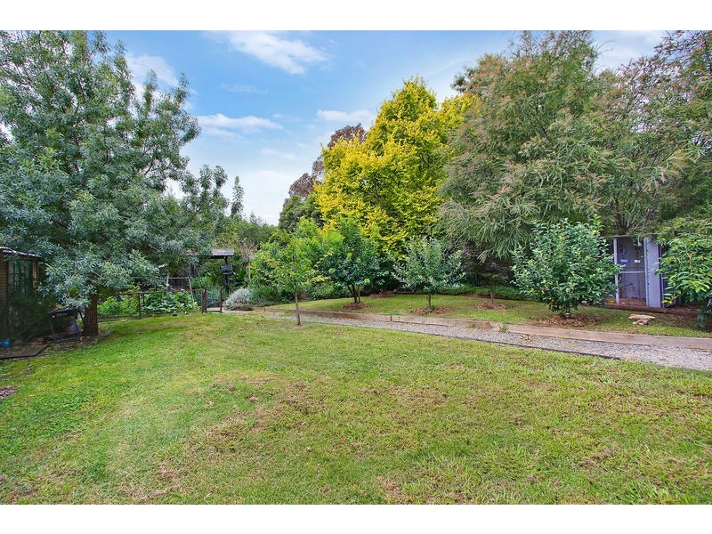 27 Foulds Court, Montrose VIC 3765