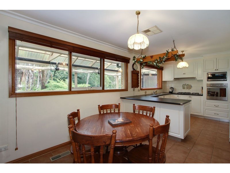 15 Bracken Avenue, Montrose VIC 3765