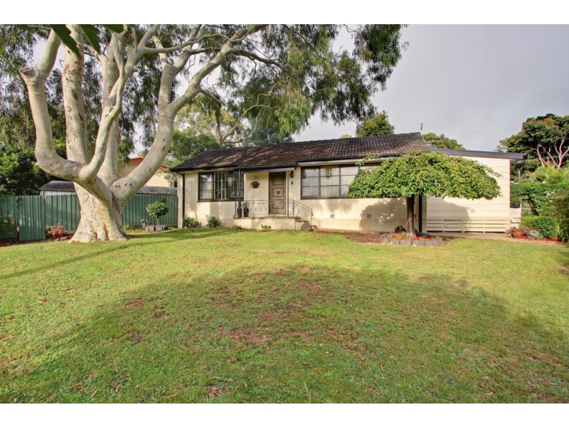 27 Magnolia Grove, Montrose VIC 3765