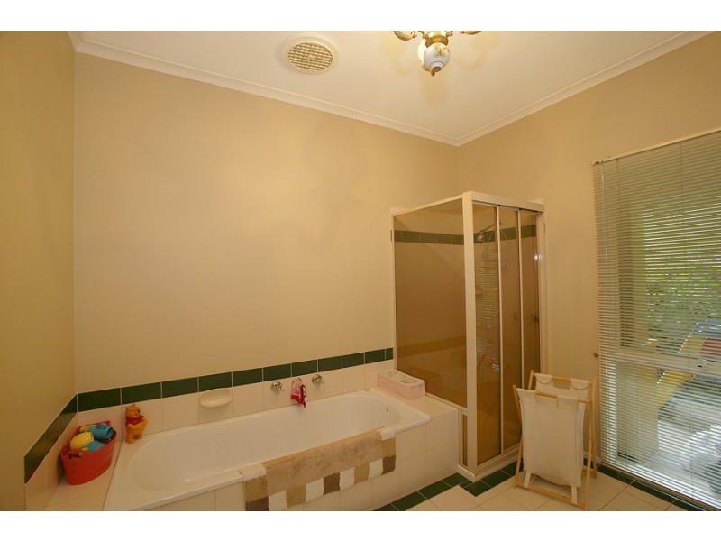 38 Joy Avenue, Mount Evelyn VIC 3796