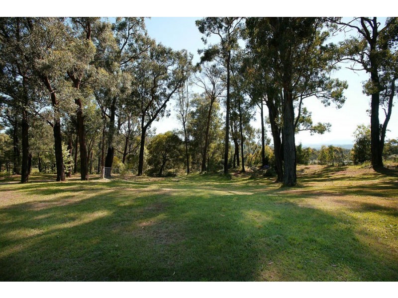 70 Holden Road, Wandin East VIC 3139