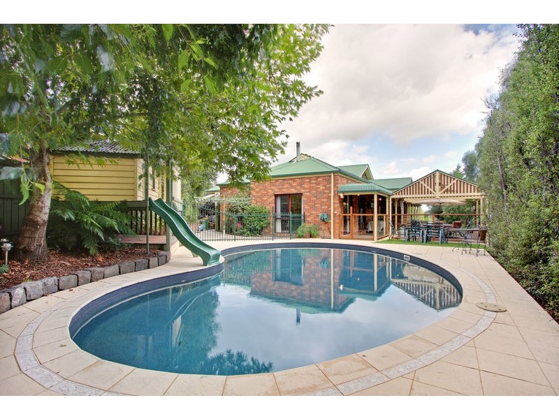 2 Kenthurst Court, Lilydale VIC 3140