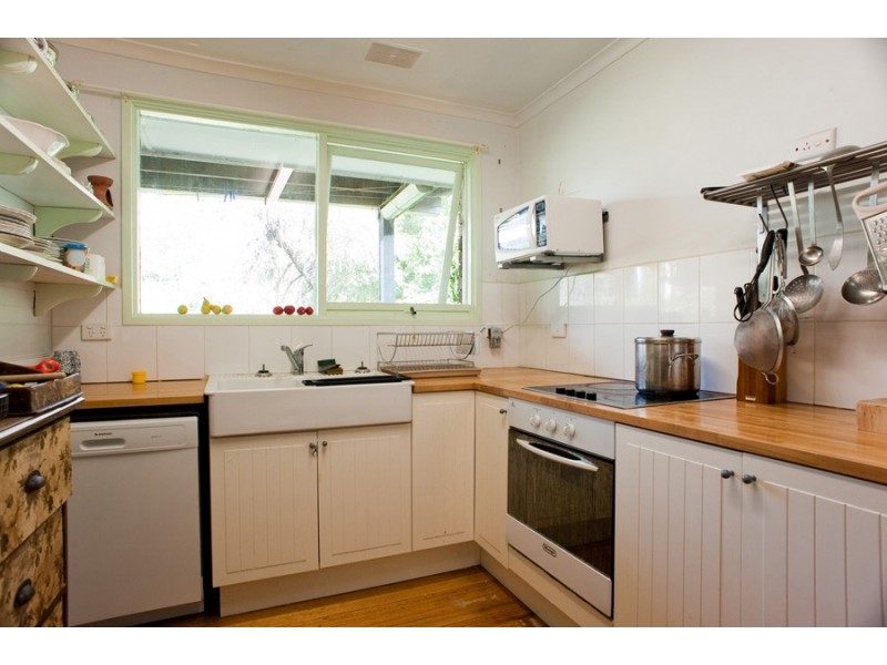 38 Browns Road, Montrose VIC 3765