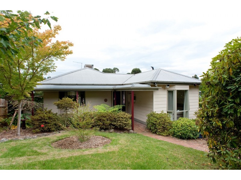 1007 Mt Dandenong Tourist Road, Montrose VIC 3765