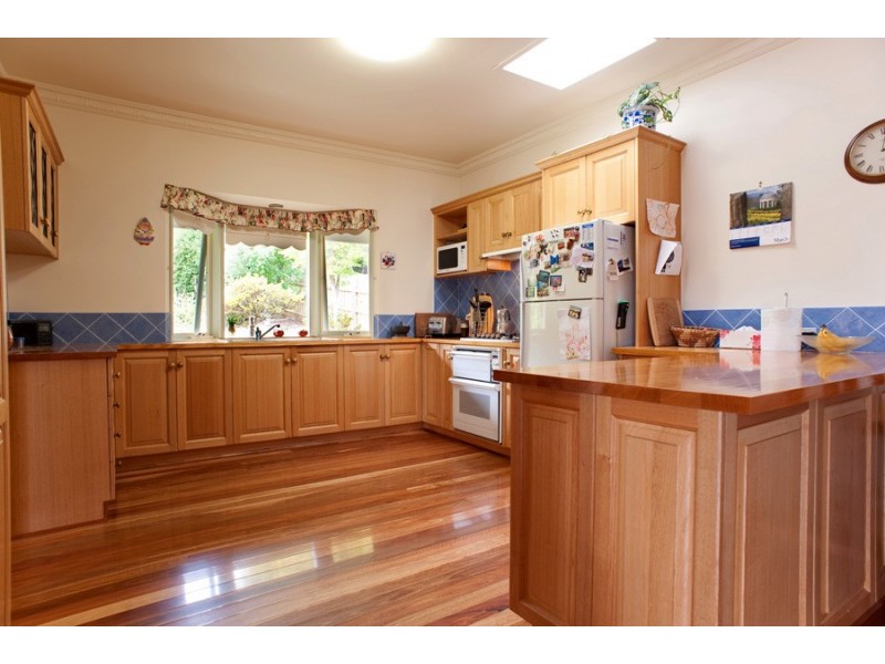 1007 Mt Dandenong Tourist Road, Montrose VIC 3765