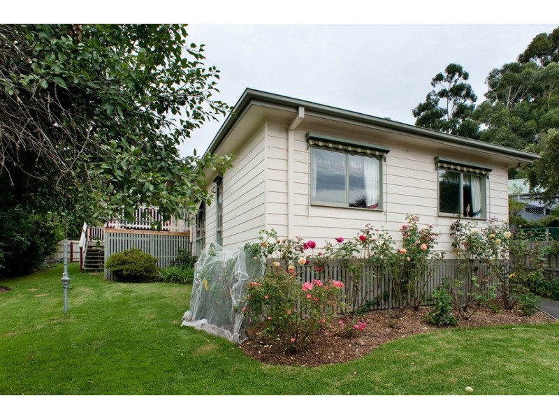 1007 Mt Dandenong Tourist Road, Montrose VIC 3765