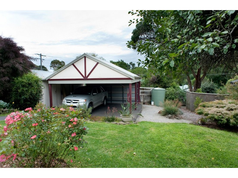 1007 Mt Dandenong Tourist Road, Montrose VIC 3765