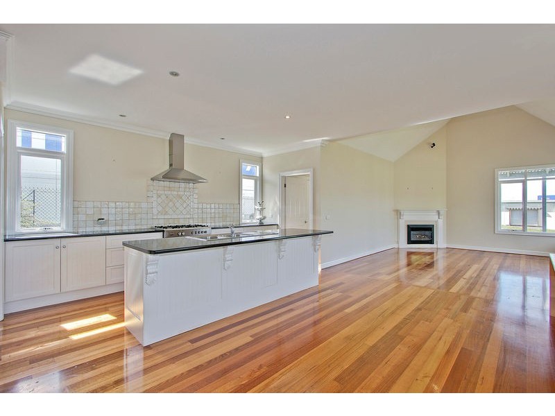 856 Mountain Highway, Bayswater North VIC 3153