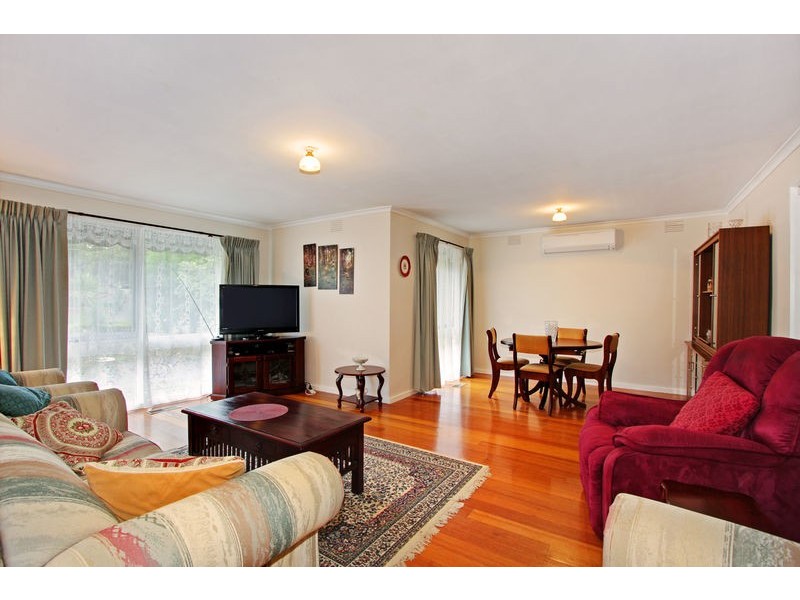 9 Ti Tree Court, Kilsyth South VIC 3137