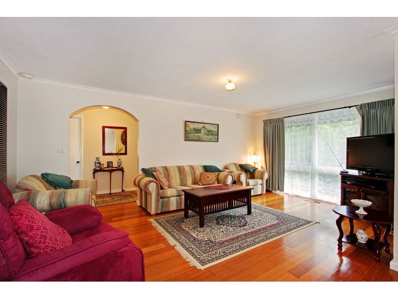 9 Ti Tree Court, Kilsyth South VIC 3137