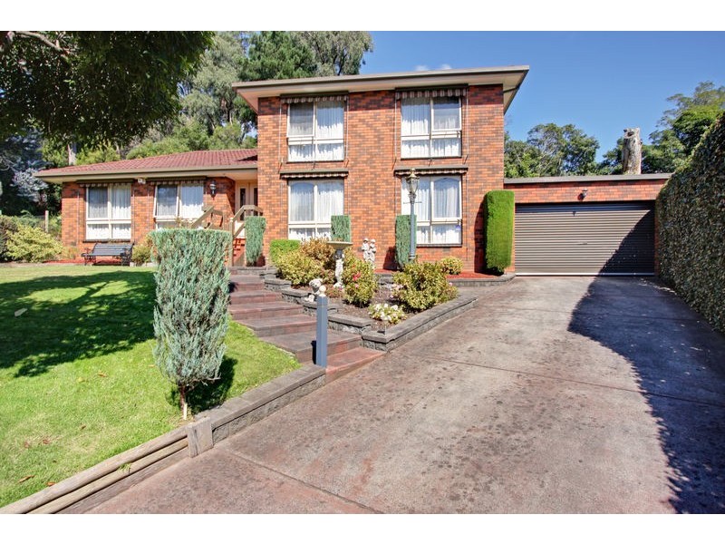 24 Copeland Drive, Montrose VIC 3765