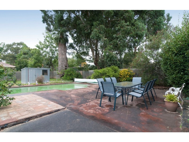 41 Dorset Road, Croydon VIC 3136