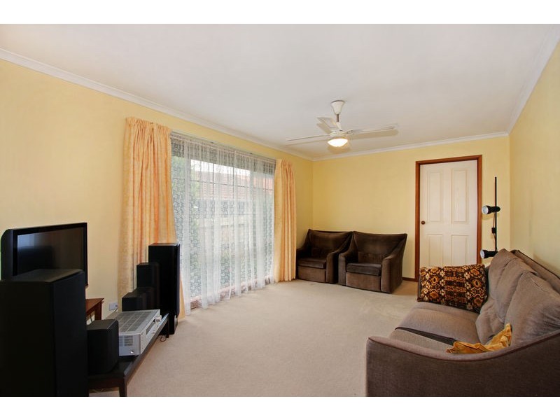 24 Day Crescent, Bayswater North VIC 3153