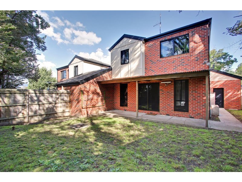 3/10 Bayswater Road, Croydon VIC 3136