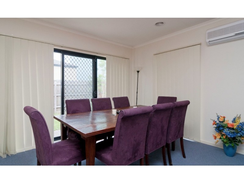 2/379 Maroondah Highway, Croydon VIC 3136