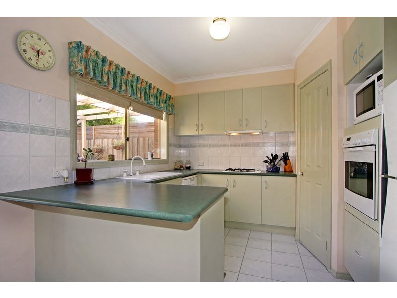 6 Norwich Close, Chirnside Park VIC 3116