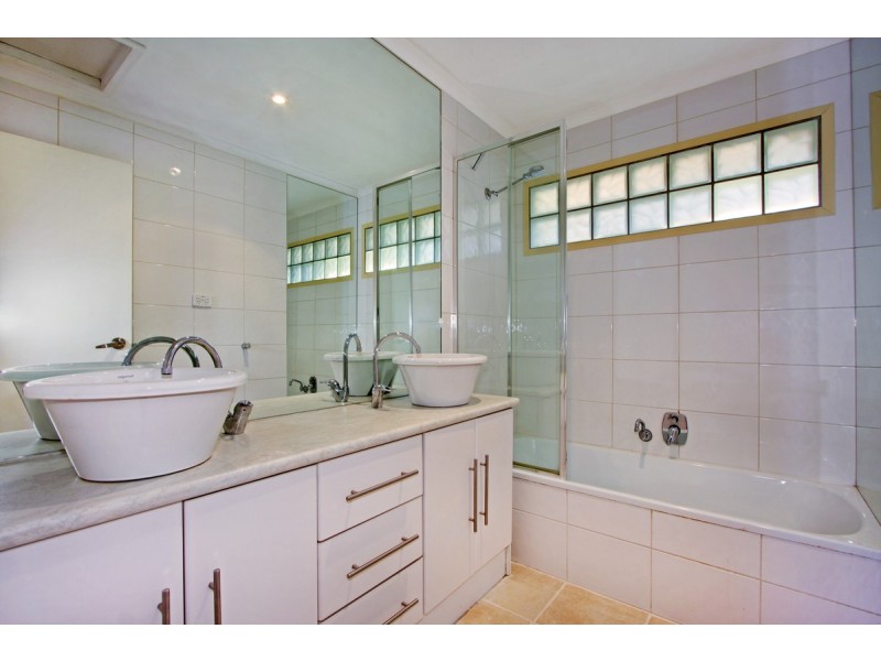 Chirnside Park VIC 3116