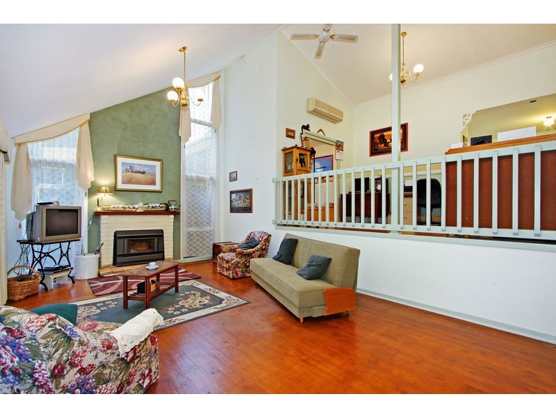 118 Bailey Rd, Mount Evelyn VIC 3796