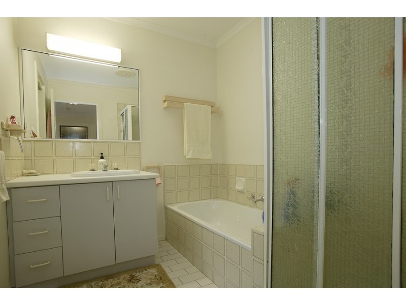 4/375 Dorset Road, Croydon VIC 3136