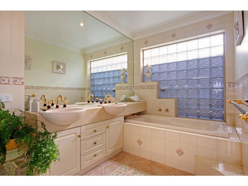 5 Kyra Close, Lilydale VIC 3140