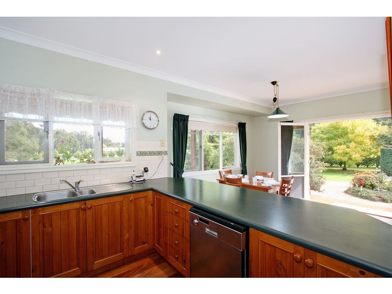 58-60 Wallace Parade, Healesville VIC 3777