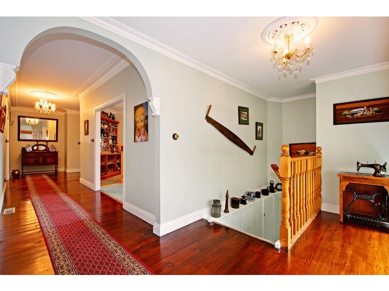 15 McKenzie Gve, Montrose VIC 3765